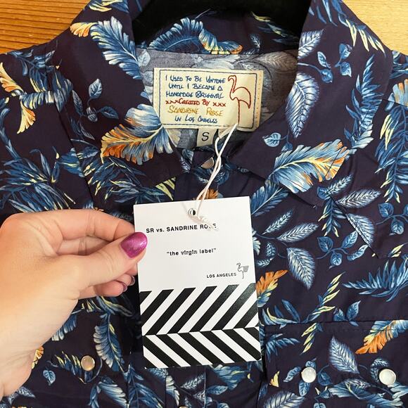NWT SR vs Sandrine Rose Hawaiian Print Button Up Short Sleeve Shirt - Picture 3 of 5